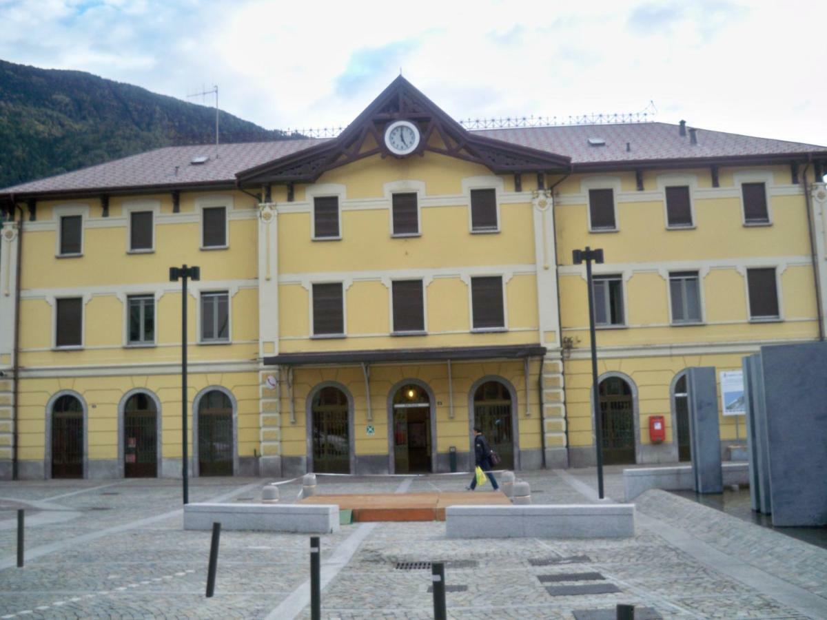 טיראנו Hotel Bed & Rooms , Corte Rossa -1 Min Walk To Bernina Express מראה חיצוני תמונה